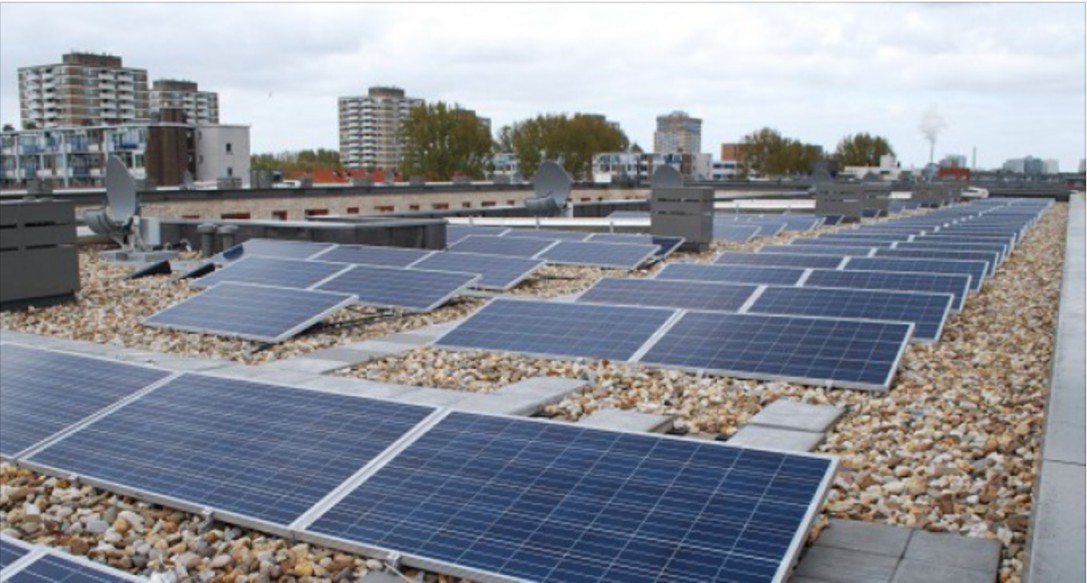 Solar panels from now on obligatory for French company rooftops